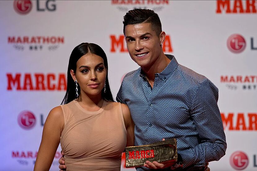 Cristiano Ronaldo and Georgina Rodriguez secretly married? CR7 fuels rumors  after calling her 'my wife' | Marca