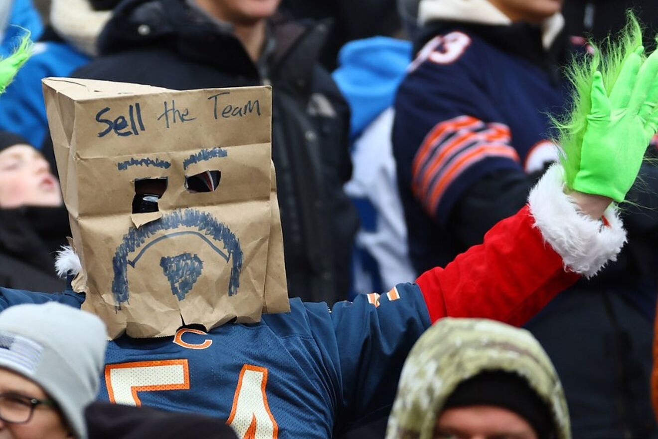 Jon Gruden talks about the pathetic coaching from the Bears this season