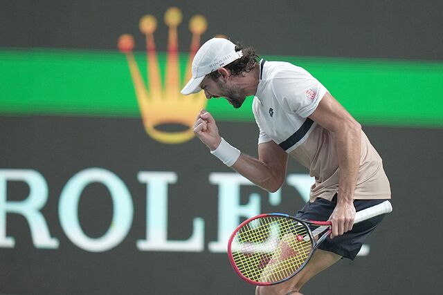 Vacherot celebra un punto.